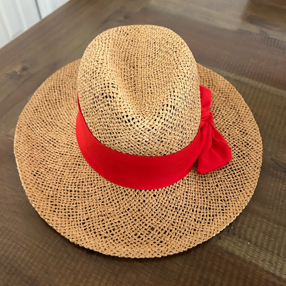Loft Fedora Straw Hat. Never used with tags. Non smoking household